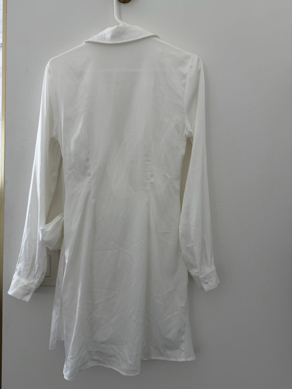 SUPERDOWN Sophie draped mini dress in White satin size M - Picture 6 of 6